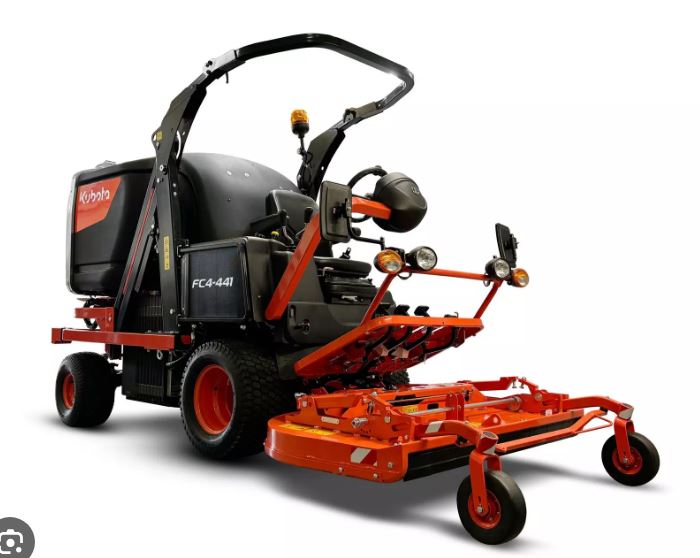 FC4-441 Frontmäher mit zentraler Absaugung