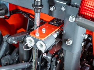 L1_452_043_20030_0Previewmedium